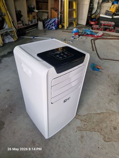 Sip air conditioner. Top spec air conditioner. Purchased in 2022 when my wife was pregnant at the time. Its been used only 4 or 5 times. Excellent piece of kit in brand new condition