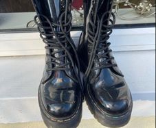 Dr Martens Jadon Hi Black Rainbow Patent Platform Boot