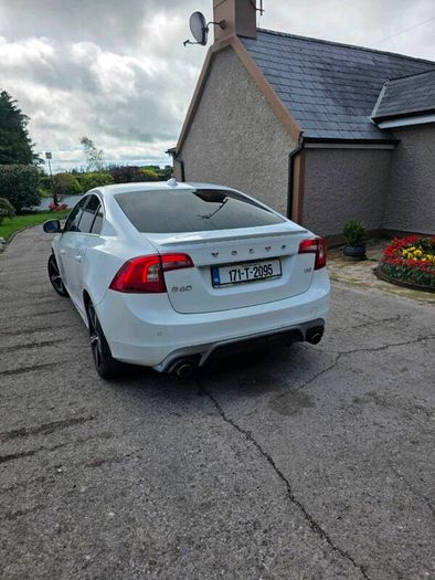 Volvo S60 D2 R Design