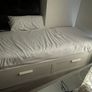 single bed Image 3