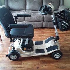 Mobility scooter