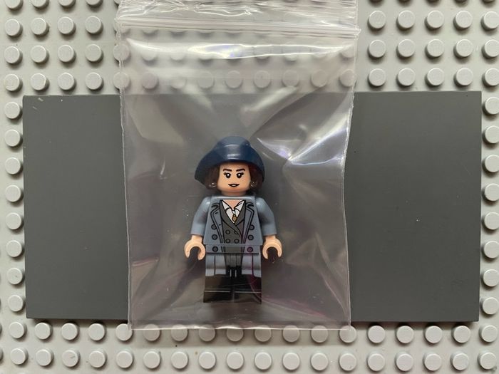 lego harry potter colhp18 Tina Goldstein minifigure, Harry Potter, Series 1