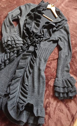 Gallery Cardigan  Size 16