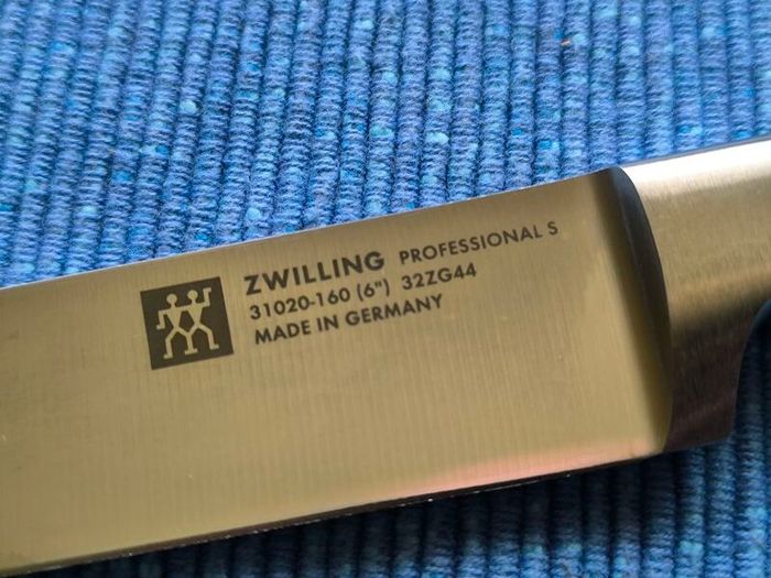 Zwilling Knife 6"