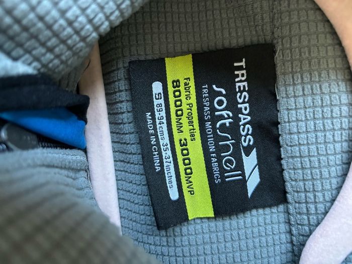 Trespass Men's Soft Shell Jacket -Small