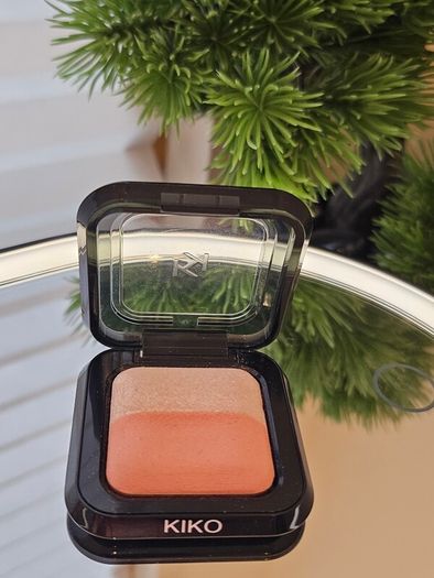 Baked eyeshadow Kiko