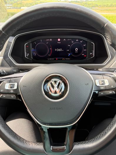2019 Volkswagen Tiguan R-Line - Black Edition - Panoramic Sunroof