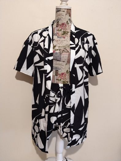 Kimono Top & Matching Shorts Set, New