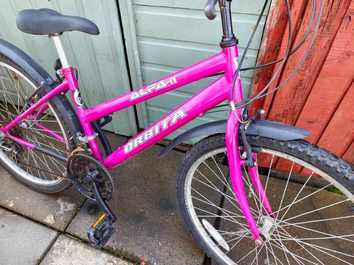 Girls bike
