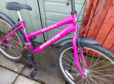 Girls bike