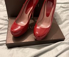 red high heels GUCCI NEW