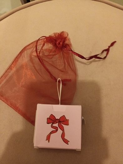 Accessorize Valentines heart necklace