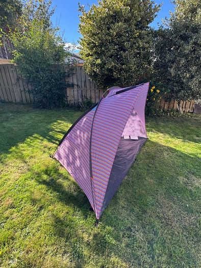Beach tent