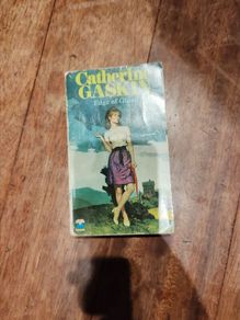 Edge Of Glass By Catherine Gaskin - Paperback