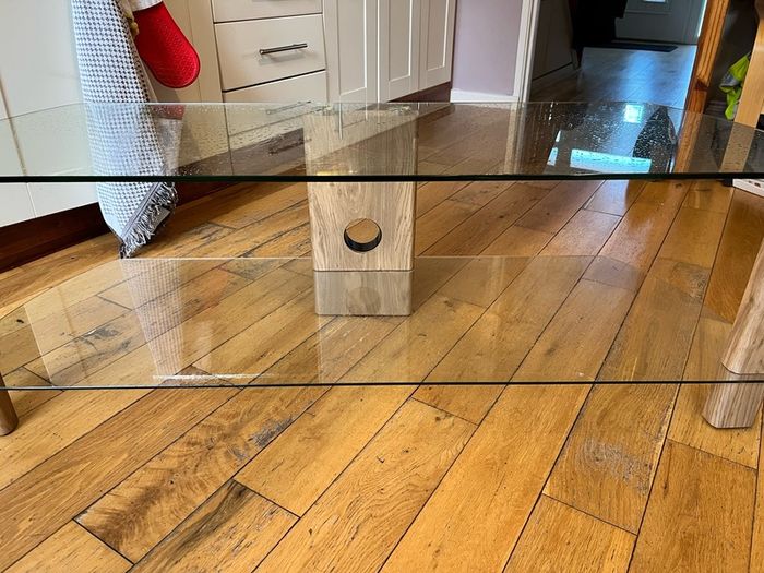 Tv Glass stand, immaculate condition.