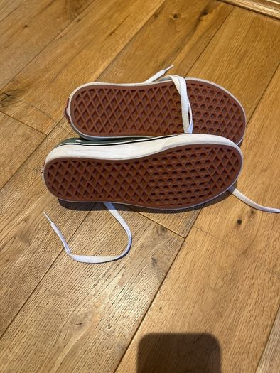 Vans shoes brand new