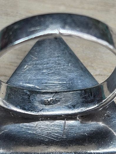Vintage Sterling Silver Triangular Abalone Shell Ring