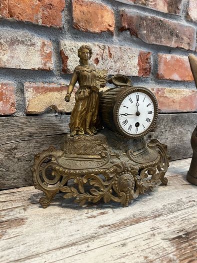 vintage clock