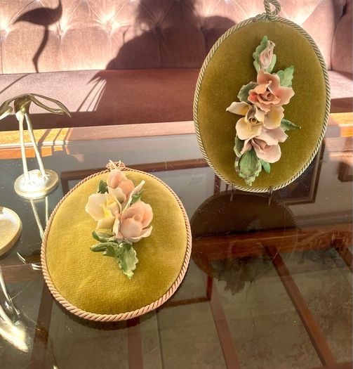 Vintage Pair Genuine Capo di monte 3D Porcelain Floral Wall Plaques with Label