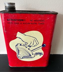 Vintage McCormick Hydraulic Oil Tin