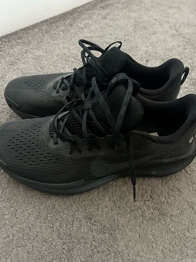 Nike Pegasus Trail 5 Trainers Size 47 New