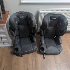 2 High Back booster car seats