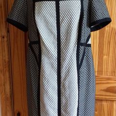 Marks and Spencer Black and white pencil dress size 18 postage included