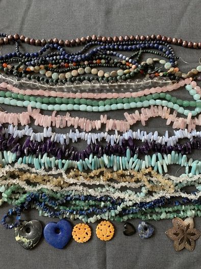Gemstone beads