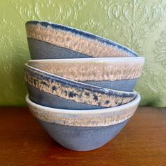 Stephen Pearce bowls