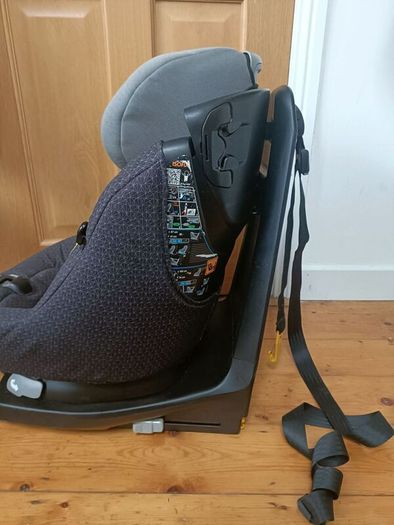 Maxi Cosi 360 car seat
