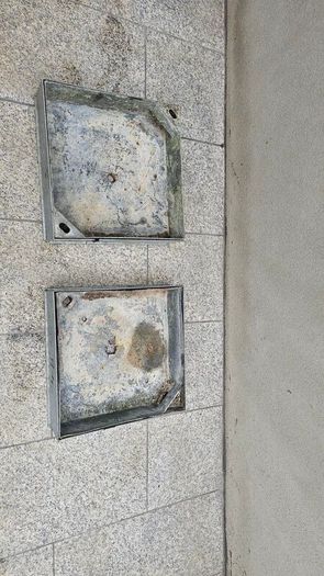 Galvanised Manhole Covers 38cm