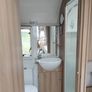 caravan Image 9