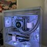 High-End White Gaming PC  Ryzen 7 9800X3D  RTX 5060 Ti 16GB Image 2