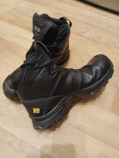Hiax Boots