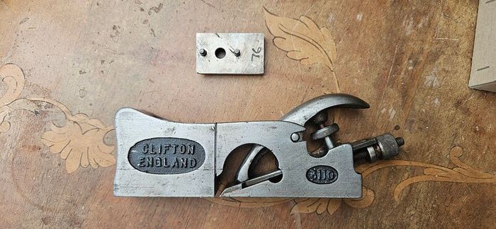 Clifton 3110 3-in-1 plane