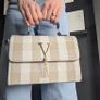A well-made small handbag - BRAND NEW Image 6