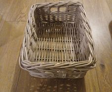 Basket (Paul Costelloe)