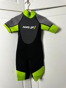 Wetsuit