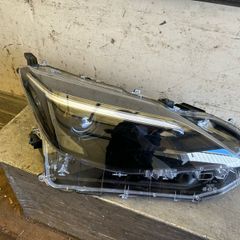 Yaris cross headlight