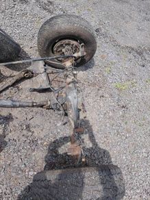 toyota hilux rear axel