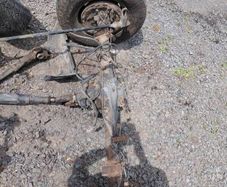 toyota hilux rear axel