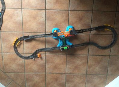 Thomas the tank engine bridge train lift
