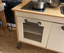 play kitchen