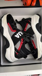 Dsqaured sneakers kids