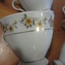 4 china cups Image 3