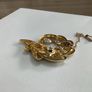 Arezzo 762 AR 750 pristine vintage 18k Italian gold, leaf brooch Image 6