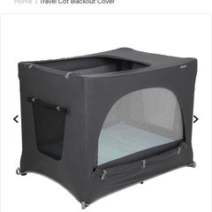 Blackout cover for travel cot