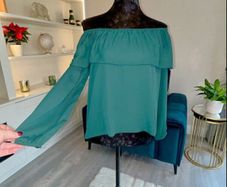 Ladies Green Long Sleeved Top from Quiz Size UK 12 / EU 40