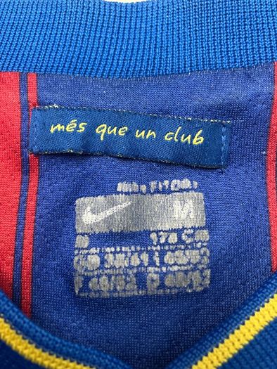 2009-2010 Barcelona home jersey