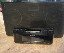 Sony audio docking system and digital alarm clock radio